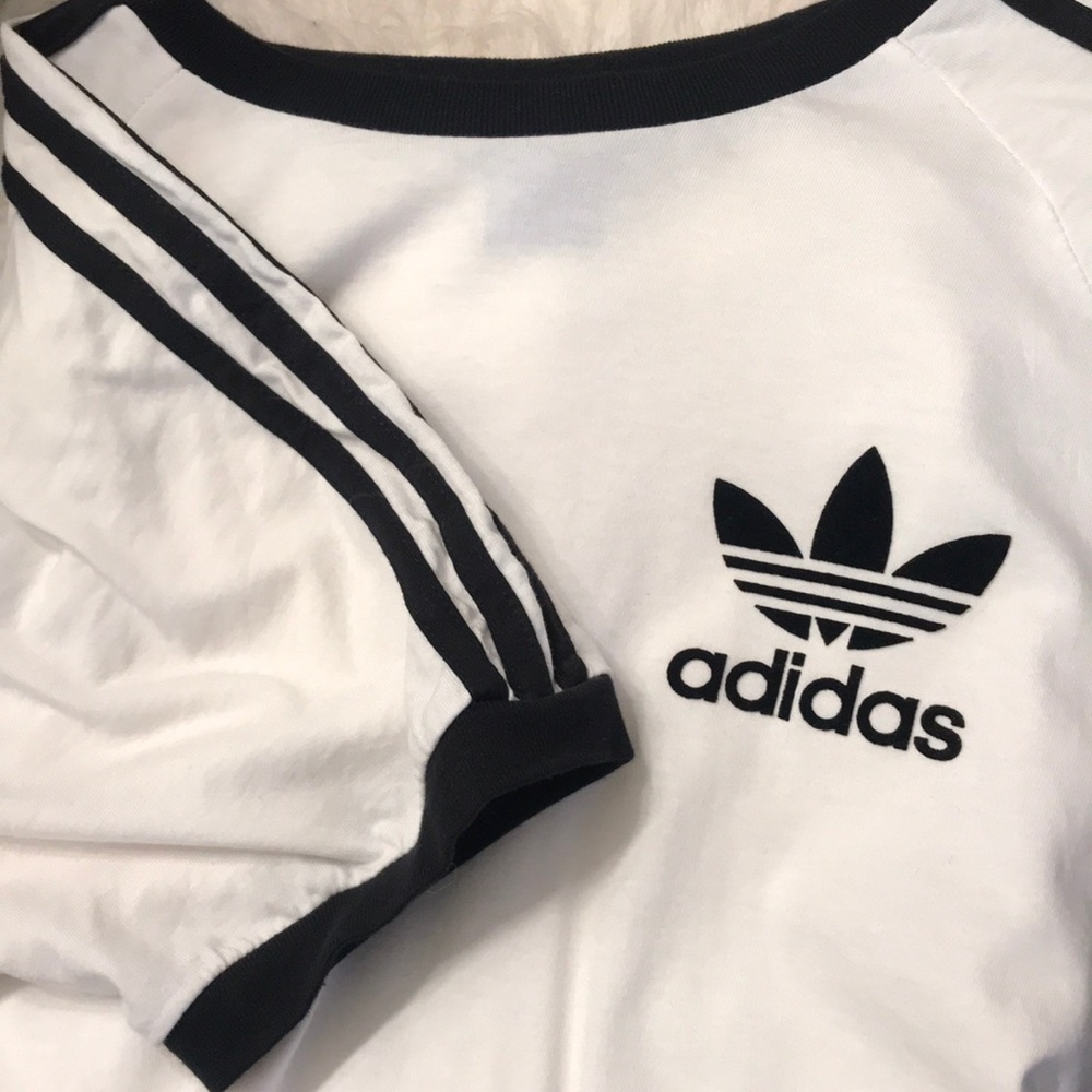 Adidas T shirt - Picture 2 of 3